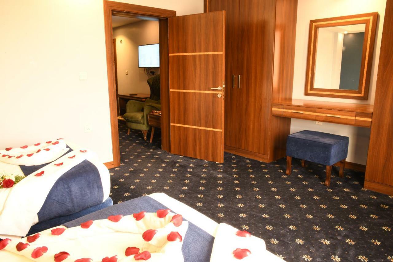 فندق البيت المثالي Ideal Home Hotel Medina Eksteriør billede